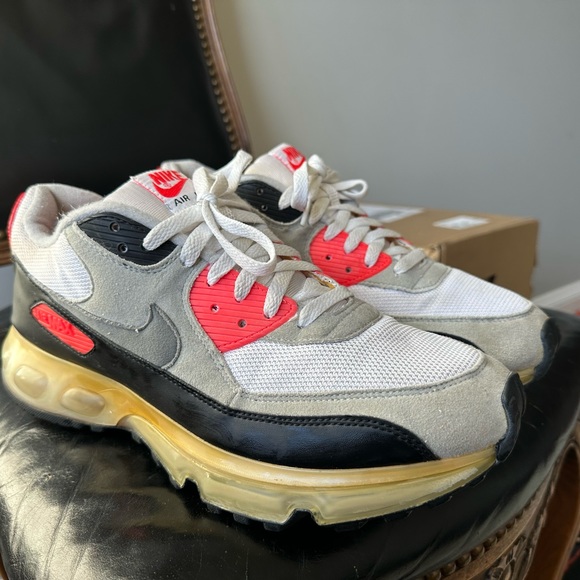 Nike Air Max 90 360 Sz 11 ‘One Time Only’ White Medium Grey Infrared 2006. - Picture 9 of 13